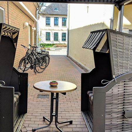 Hotel Drostenhof Garni Esens Dış mekan fotoğraf