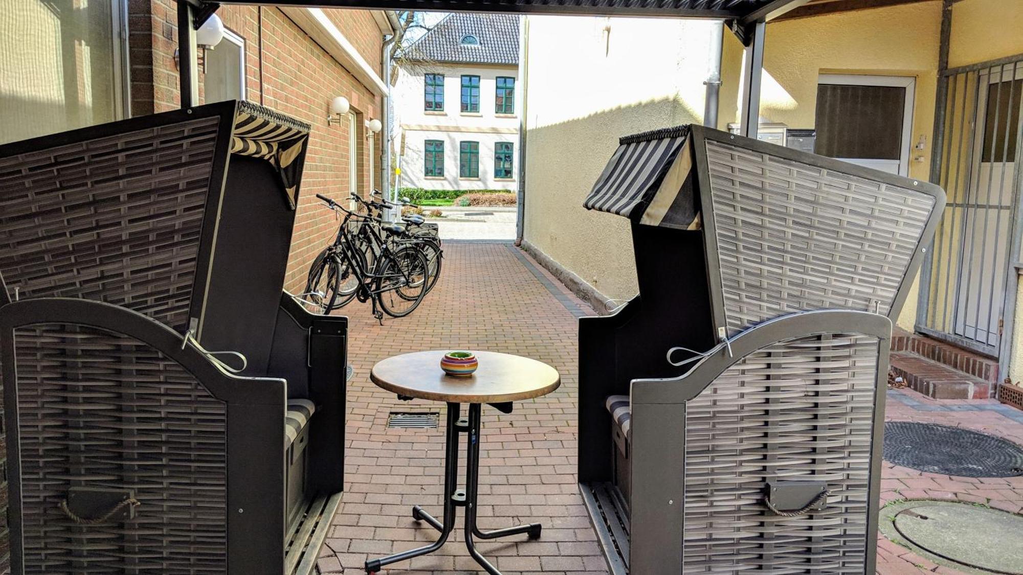 Hotel Drostenhof Garni Esens Dış mekan fotoğraf