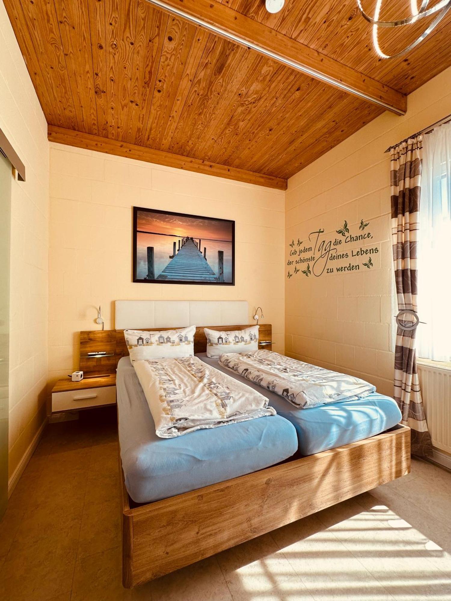 Hotel Drostenhof Garni Esens Dış mekan fotoğraf