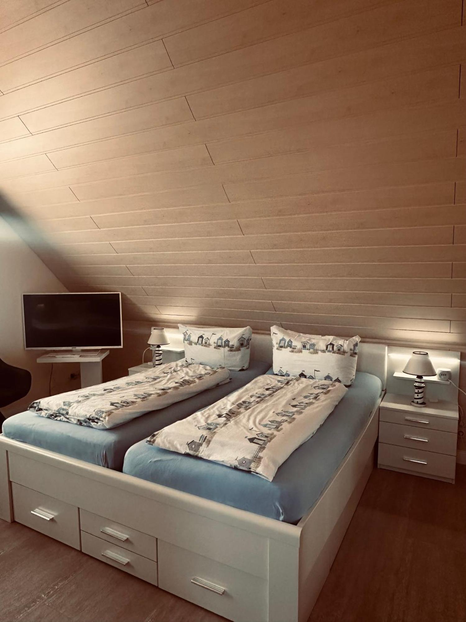 Hotel Drostenhof Garni Esens Dış mekan fotoğraf