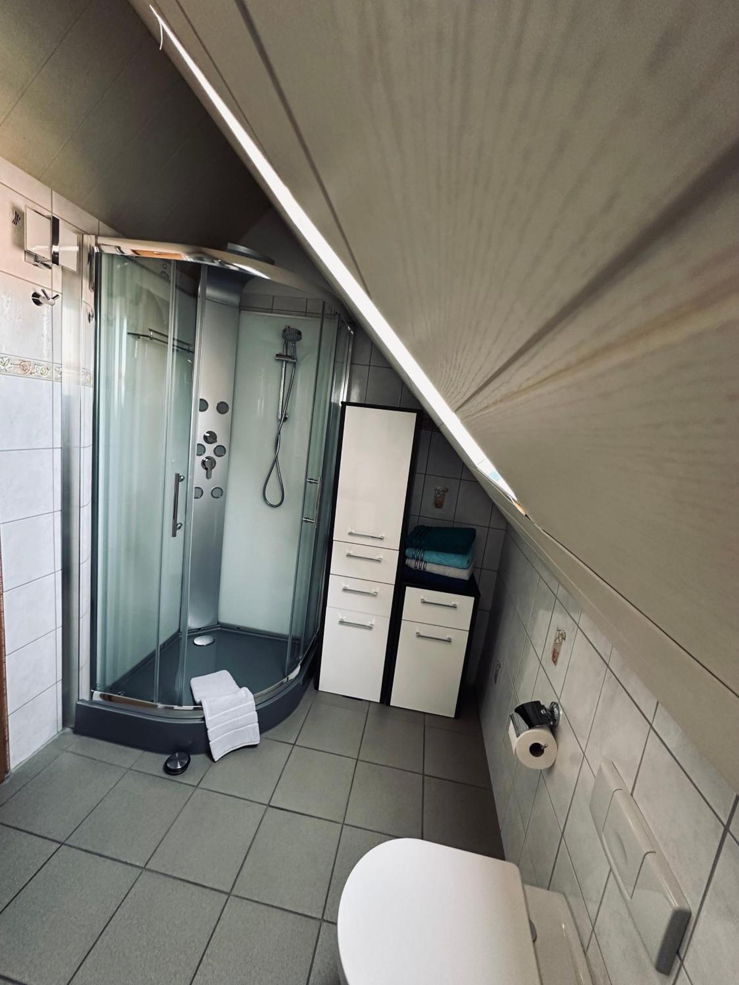 Hotel Drostenhof Garni Esens Dış mekan fotoğraf