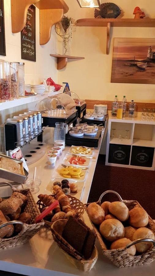 Hotel Drostenhof Garni Esens Dış mekan fotoğraf